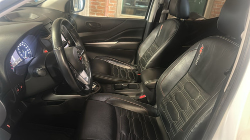 Nissan Frontier 4.0 Pro-4x V6 4x4 At