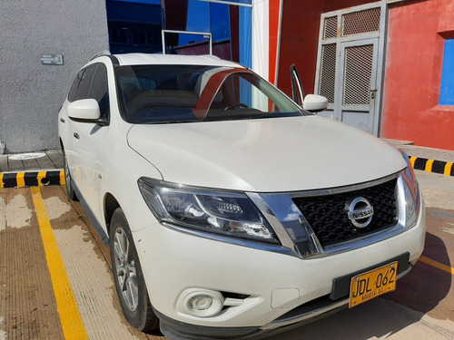Nissan Pathfinder Modelo 2016