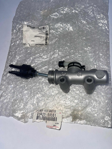 Bombín Superior Toyota Machito 4.0 1gr Original 31420-60051