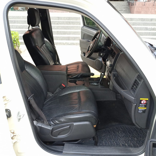 Imagen 3 de 11 de Jeep Cherokee Kk 2013