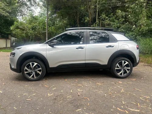 Citroën C4 Cactus 1.6 Shine Turbo Aut