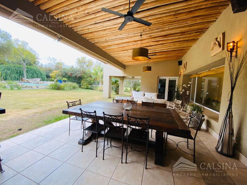 Casa En Venta Lomas De La Carolina