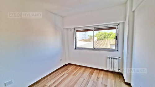 Imagen 7 de 30 de Departamento 2 Ambientes En Venta - La Lucila-vias/maipu