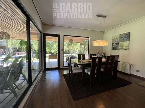 Casa En Venta De 3 Dorm. En Colina