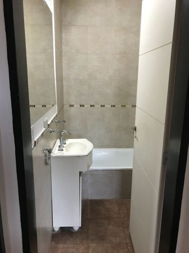 Imagen 9 de 11 de Duplex 3 Ambientes En Petit Casuarinas 3