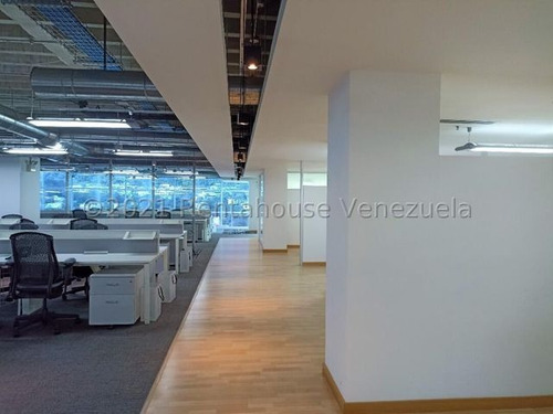 Imagen 11 de 14 de Oficina En Alquiler La Urbina 22-12664 Renta House Los Samanes
