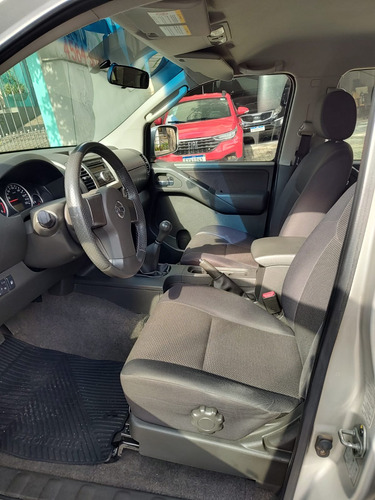 Nissan Frontier 2.5 S Cab. Dupla 4x4 4p