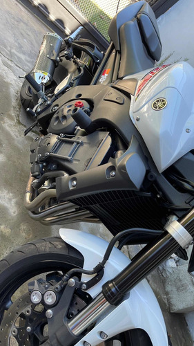 Yamaha Fz1 - Fazer 1000