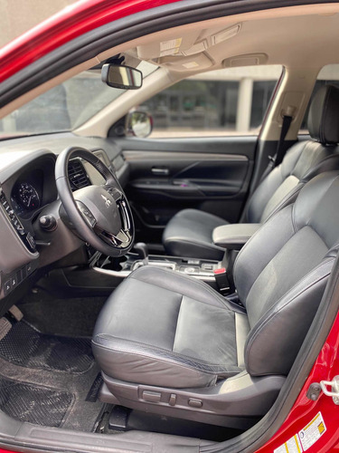 Imagen 10 de 15 de Mitsubishi Outlander 2.4 Se Plus Cvt 2020