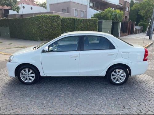 Toyota Etios 1.5 Xls 2016