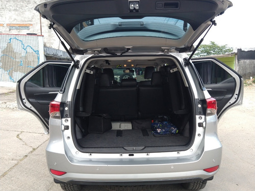 Toyota Fortuner 2.4 Diésel 4x2 Automática Modelo 2020