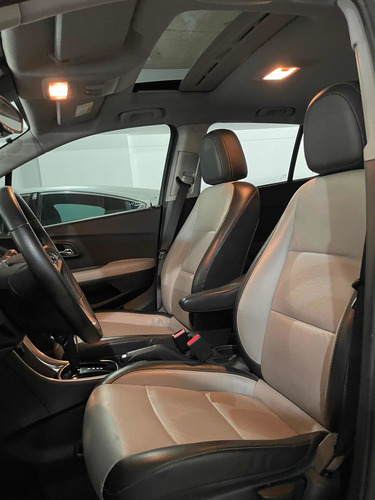 Imagen 7 de 12 de Chevrolet Tracker 1.8 Ltz+ 140cv 2017