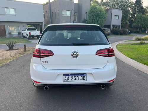 Imagen 6 de 21 de Volkswagen Golf 2016 2.0 Gti Tsi App Connect + Cuero