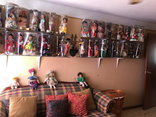 Imagen 5 de 14 de Casa En Renta Semi Moderna En Lomas Del Country