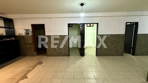 Venta Edificio Comercial En Calzada De Las Armas, Naucalpan