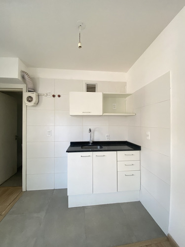 Apartamento Mono Ambiente Con Azotea En Alquiler. Villa Muñoz