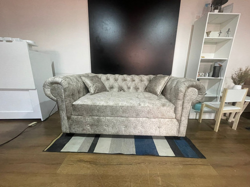Sofa Chesterfield Con Baul