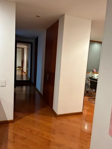 Apartamento En Venta En Cerros De Suba (localidad De Suba). Cod V1104003