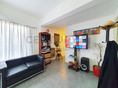 Imagen 4 de 14 de En Venta Departamento De 2 Ambientes Con Balcón Terraza En Flores.