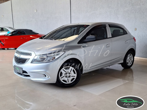 Chevrolet Onix 1.0 MPFI LT 8V FLEX 4P MANUAL