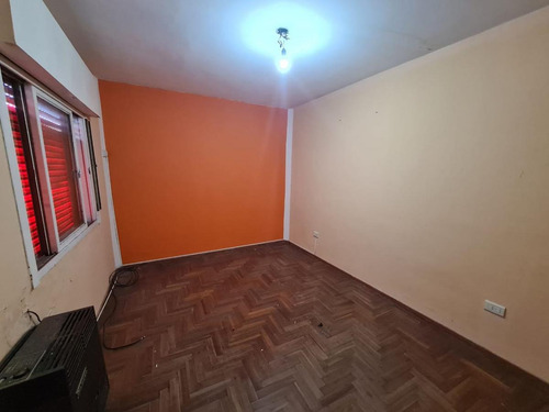 Imagen 5 de 8 de Departamento 3 Ambientes 56 M² Cub. 2º Piso X Escalera- Tablada
