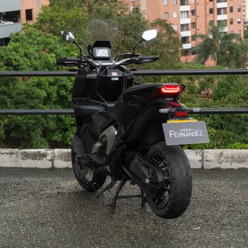 Honda X Adv