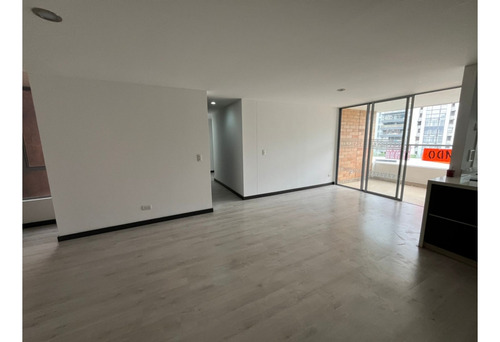 Apartamento En Alquiler - Loma De Las Brujas