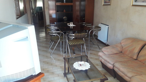 Imagen 3 de 30 de Departamento De 3 Ambientes Con Cochera - A La Calle - Belgrano 2600