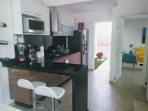 Venta Casa 3 Recamaras 1 En Planta Baja Acabados De Lujo, Alberca Palapa Y Asasores Todo A Una Hora De La Cdmx