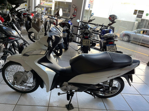 Imagem 2 de 7 de Honda Biz 110i