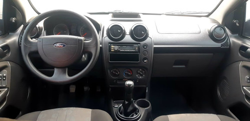 Imagem 8 de 10 de Ford - Fiesta 1.6 Flex 2011 Completo