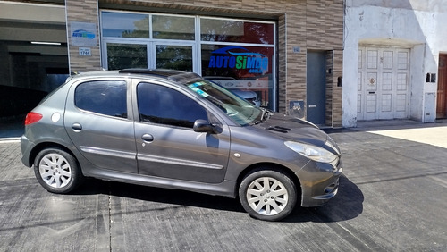 Peugeot 207 1.6 Xt