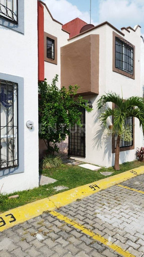 Casa En Venta, Temixco, Morelos.