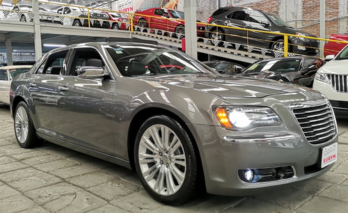 Chrysler 300C 3.6 Premium V8 5 Vel At