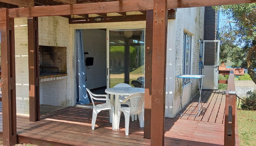 Inmobiliaria Costa Azul Vende Un Complejo De 4 Apartamento Muy Bien Ubicados A 150mtrs De La Playa En La Zona De La Aguada La Paloma Rocha