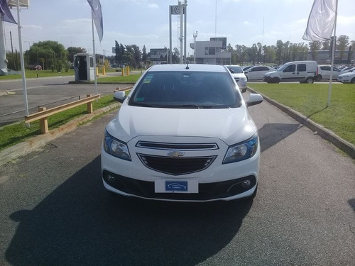 Chevrolet Onix 5p 1.4 Ltz Sedan 5 Puertas Rd