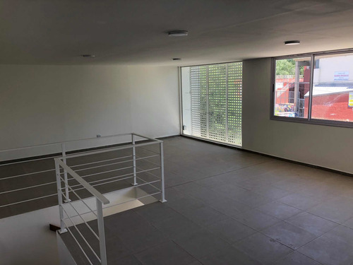 Imagen 4 de 5 de Alquilo Local + Oficina - Sagrada Familia 1500 - Zona Norte