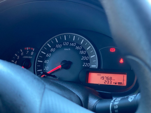 Nissan March Active Pure Drive