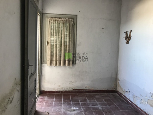 Imagen 12 de 15 de Apartamento 3 Dormitorios De Altos En Pleno Centro De San Carlos