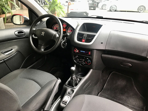 Peugeot 207 1.4 ACTIVE 8V FLEX 4P MANUAL