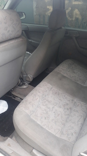 Volkswagen Gol 2000 1.0 16v 5p