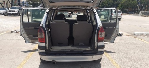 Imagen 11 de 14 de Chevrolet Zafira 2006 - Negociable - 243.000 Km