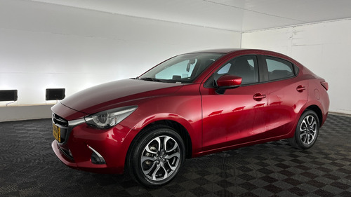 Mazda 2 GRAND TOURING X