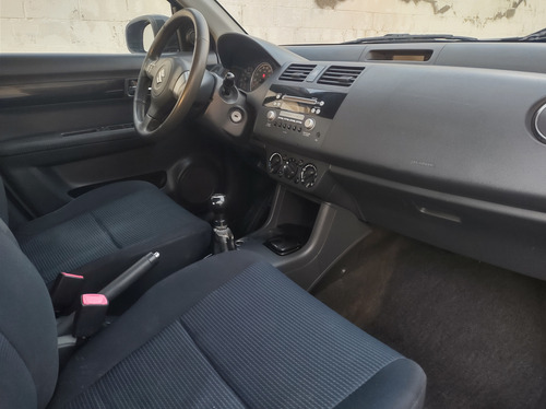 Suzuki Swift 1.5 Mt