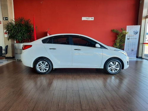 Hyundai Hb20s 1.6 Premium 16v