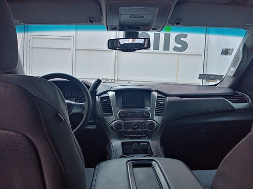 Imagen 12 de 15 de Chevrolet Tahoe 2015 5.3 V8 Ls Tela At