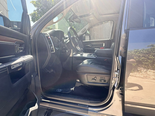 RAM 1500 5.7 Laramie Atx V8
