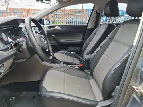 Volkswagen Virtus Highline 1.6cc TP AA 4X2