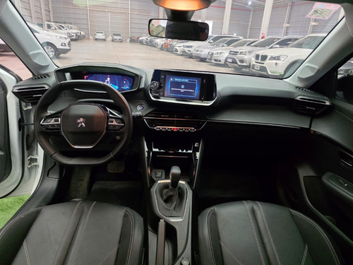 Peugeot 208 1.6 Feline Tiptronic