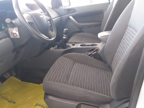 Imagen 8 de 15 de Ford Ranger 3.2 Cd 4x4 Xls Tdci 200cv 2013